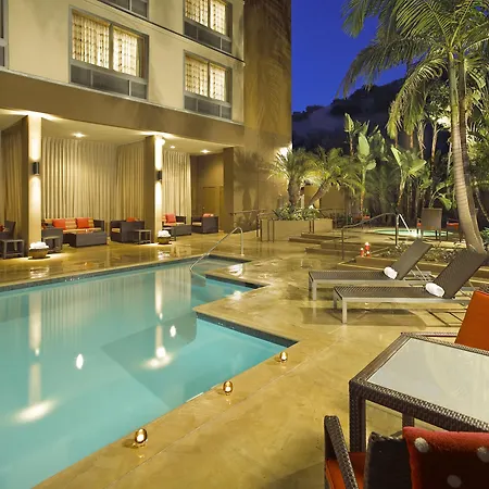 Courtyard By Marriott San Diego Mission Valley/Hotel Circle 